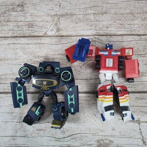 Lot of 2 Transformers Soundwave Deluxe and Optimus Prime